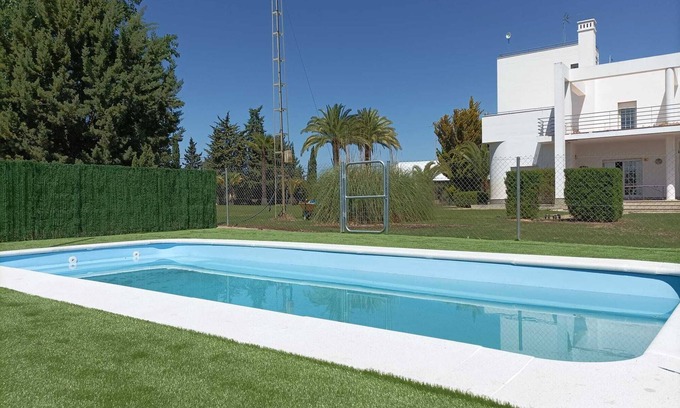 Pozo Del Camino House | Finca Campo Viejo with Garden, Terrace & Wi-Fi