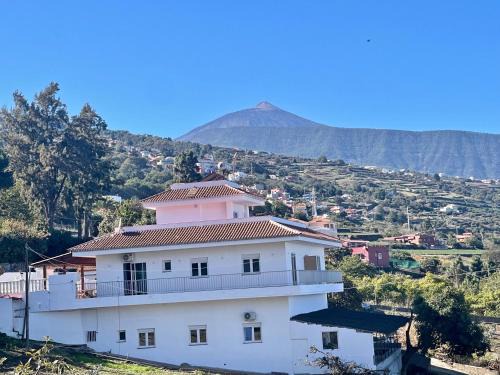 Montijos Apartment | Finca Ecologica Ten Days