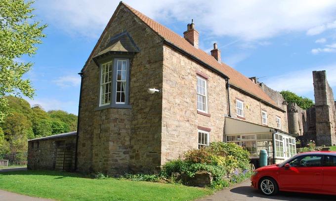 Chester-le-Street Apartment | Finchale Abbey, first floor apartment within an historic 11th Century Farmhouse.