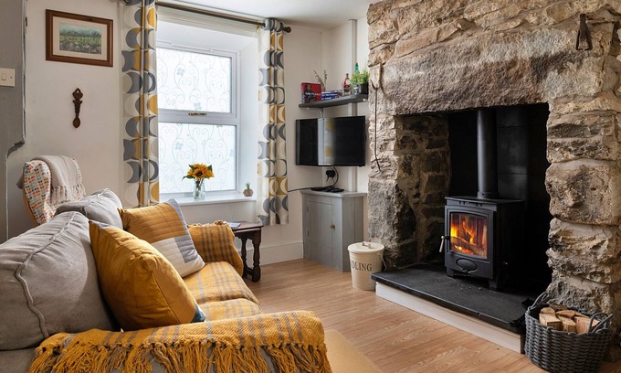 Rhiwbryfdir Cottage | Finest Retreats | Cysgod y Graig