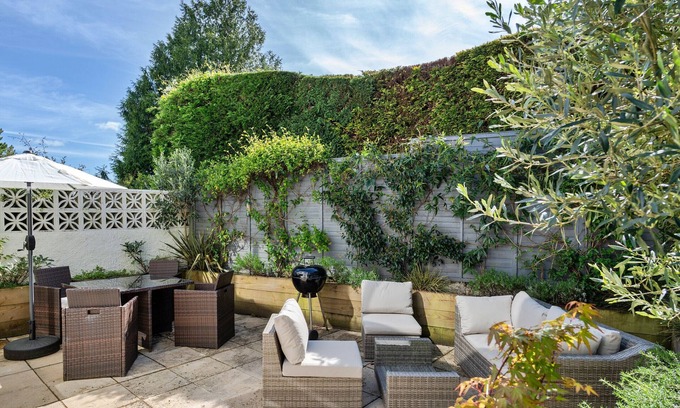 Stoke Gabriel House | Finest Retreats | Dart Retreat