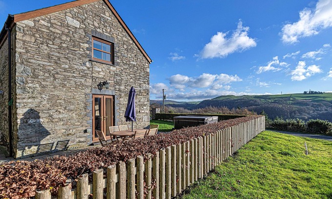 Glandyfi Cottage | Finest Retreats | Helygen