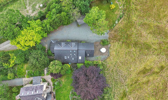 Church Stoke Cottage | Finest Retreats | The Dairyhouse