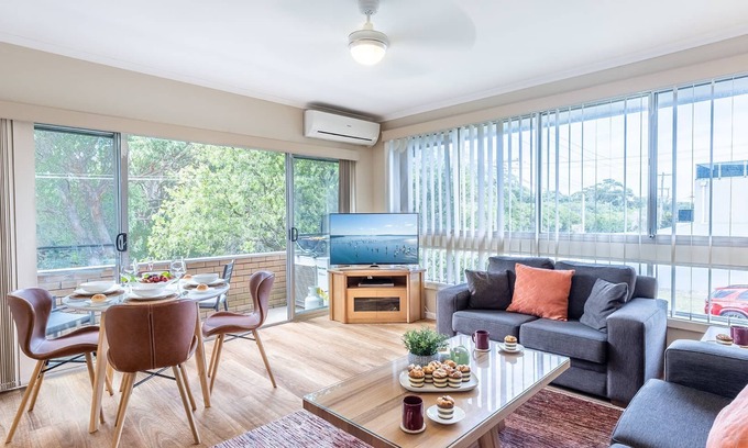 Fingal Bay Apartment | Fingal Court 3, 2 Lentara Street fantastic unit so