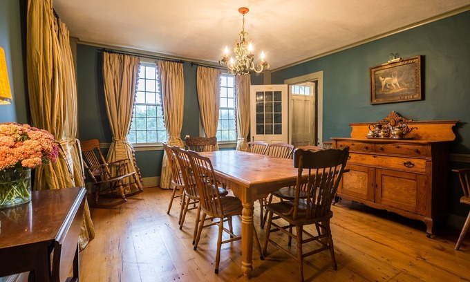 Weston House | Fireplace, Ski-Okemo, Apple Trees, Piano, Amazing Views, Firepit, Priory, Pool, Fields, Theatre!