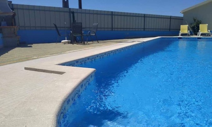 Sao Pedro Villa | First floor villa with private saltwater POOL