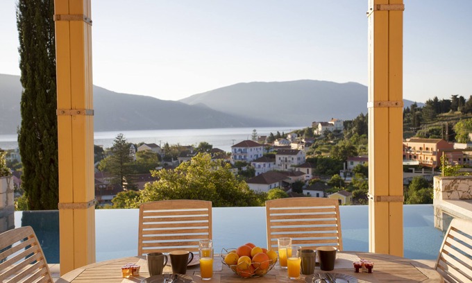 Fiskardo Villa | Fiscardo View Villas- Villa Yasemi
