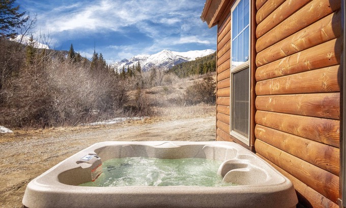 Big Timber Cabin | Fisher Cabin - Cute Log Cabin with Private Creek in the Crazy Mountains!