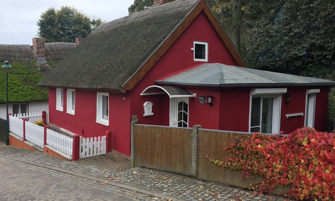 Kamminke House | Fisherman's house with a view