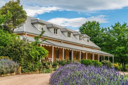 Mittagong Hotel | Fitzroy Inn Historic Retreat Mittagong