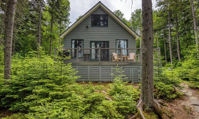 Rangeley Plantation House | Five Pines - Private new home on Mooselookmeguntic Lake, with dock, beach, and kayaks!
