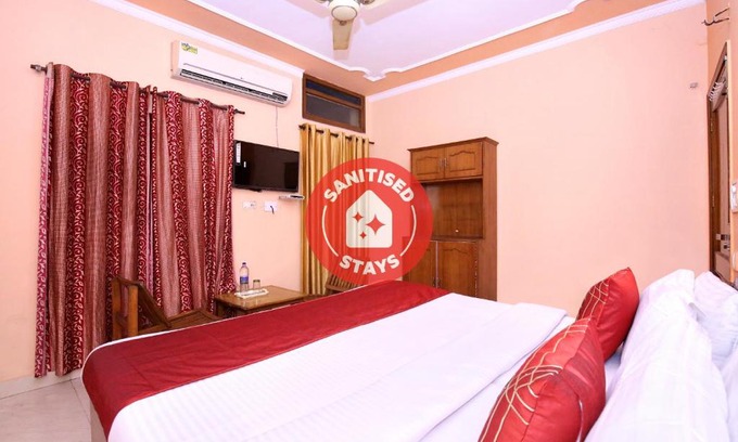 Sector 45 Hotel | Flagship 10539 Hotel Holiday Classic