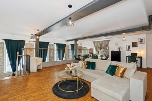 Kitzingen Apartment | flair Alte Brauerei I Altstadt - Parkplatz - Kaffee
