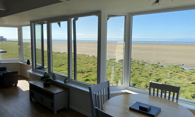 Knott End-on-Sea Cottage | Flat 3, Sandridge Court