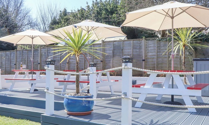 St. Michaels Cottage | Flat 5, Big Tree Holiday Flats