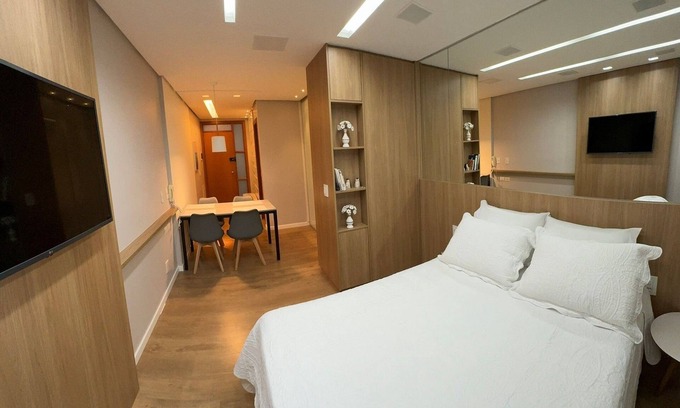 Sudoeste e Octogonal Condo | Flat Sudoeste Ed. Leonardo