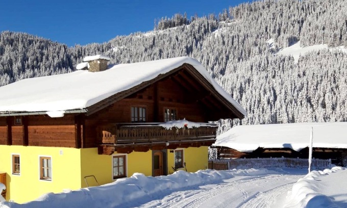 Wagrain Apartment | Flat with super views in dream location