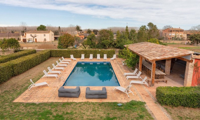 Bordils Villa | Flateli. Casa Indiana