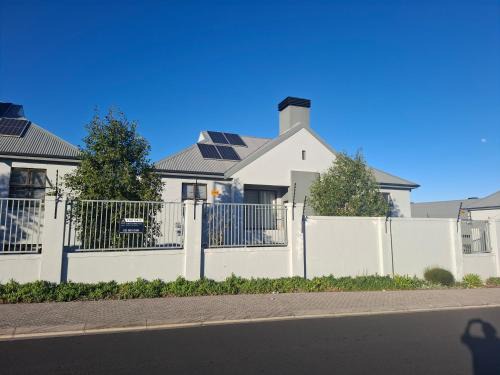Trawal Apartment | Flatlet in the Winelands