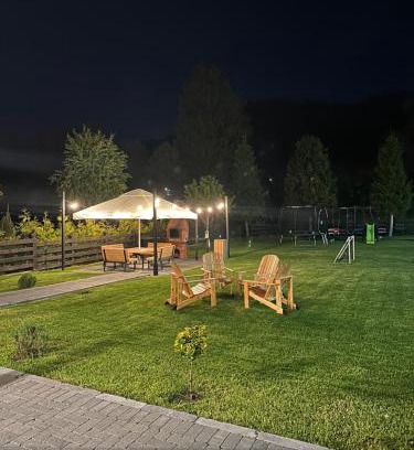 Bran House | Floare de Colț-Bran
