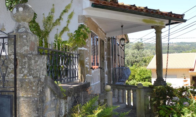 Vila Verde Apartment | Floor of the Quinta de Revenda house