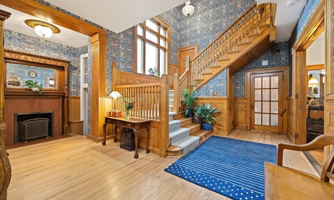 Cheesman Park Bed & Breakfast | Flora House Denver
