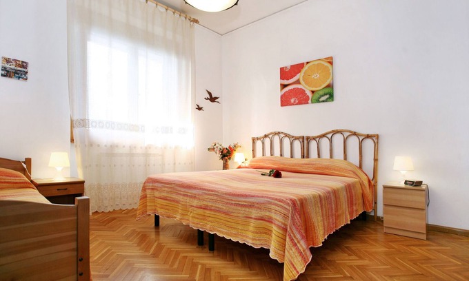 Scandicci Apartment | Florence at one step, wifi internet, parking, A/C