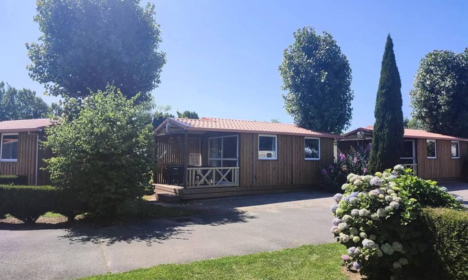 Saint-Aubin-sur-Scie Ski Chalet | Flower Camping Vitamin * - Chalet Morea Standard 25m2 (2 bedrooms) + TV + Terrace Covered 5 people