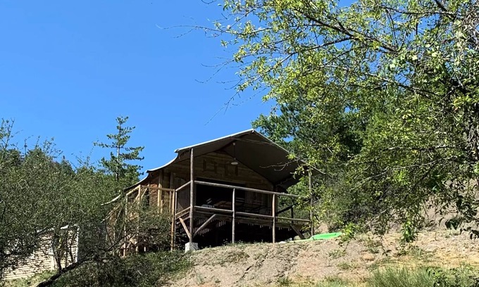 Clamensane House | Flower Camping Le Clot du Jay * - Cabane Lodge on pilingis 34m2 2 bedrooms + terrace 4 people