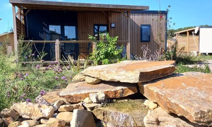 Bize-Minervois House | Flower Camping Olivigne * - Mobile home Premium 29m2 2 bedrooms + terrace 21m2 + TV + LV + Clim + plancha 4 people
