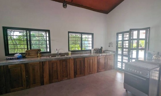 Sanyang House | Flower Garden House