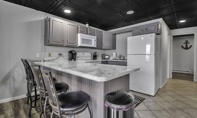 Geneseo Apartment | FLX Retreats Conesus Condos- APT B