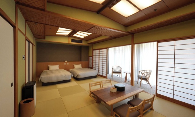 Takeo Hotel | For 4 people Nonsmoking Includes a cypress ba/Takeo Saga