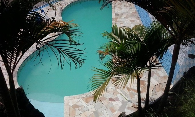 Aruja House | For events and weekends along easy access nature