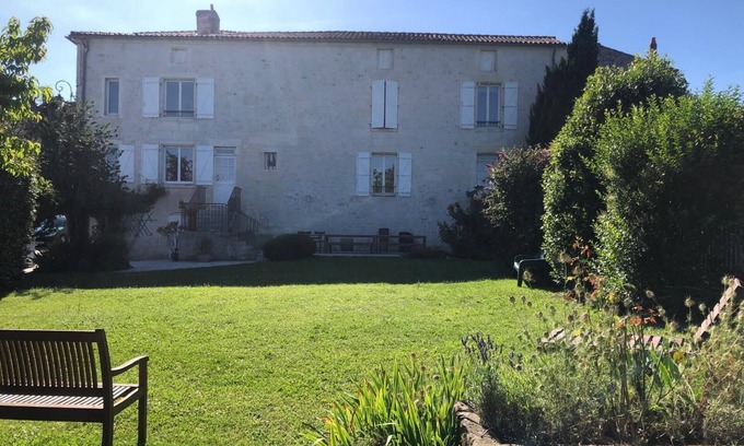 Pons House | For you, a superb mansion in Charente