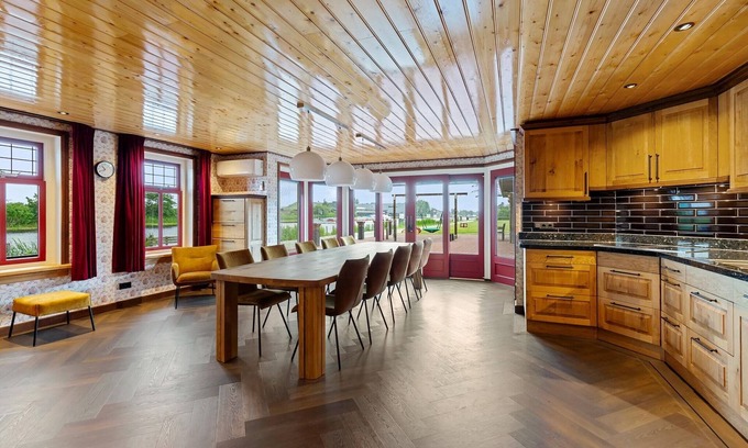 Jistrum House | Forest House in Friesland with Sauna