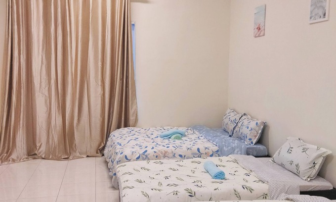 Pangkor Island Villa | ForgetMeNot Pangkor Homestay 70 小蓝花民宿 4-bedroom villa with WiFi, AC