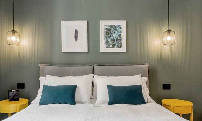San Salvario Apartment | Forneris House-Splendid New York-style apartment
