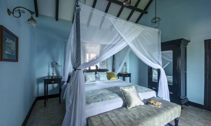 Tiracol Hotel | Fort Tiracol Goa