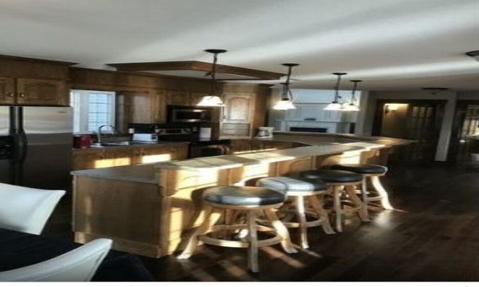 Deer Lake House | Fortnight Chalet Holiday Home Rental in Deer Lake