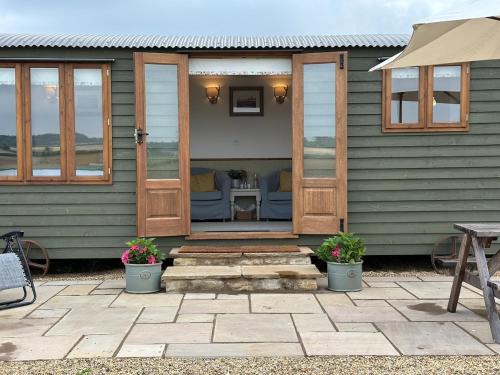 Fotheringhay House | Fotheringhay Glamping
