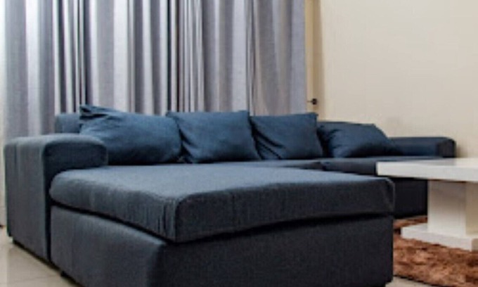 Harare House | Four Beautiful 3 BED Northway Holiday Homes
