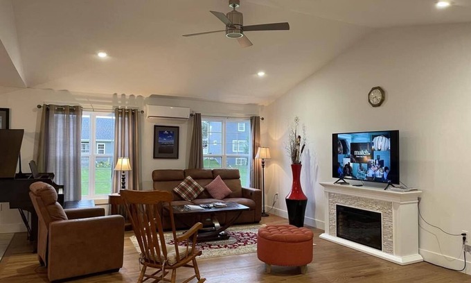 Stratford House | Four Bedroom Vacation Home in Stratford PE