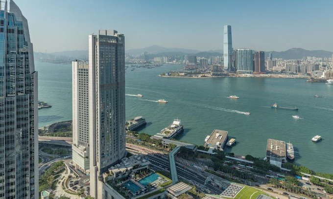 Central Hotel | Four Seasons Hotel Hong Kong