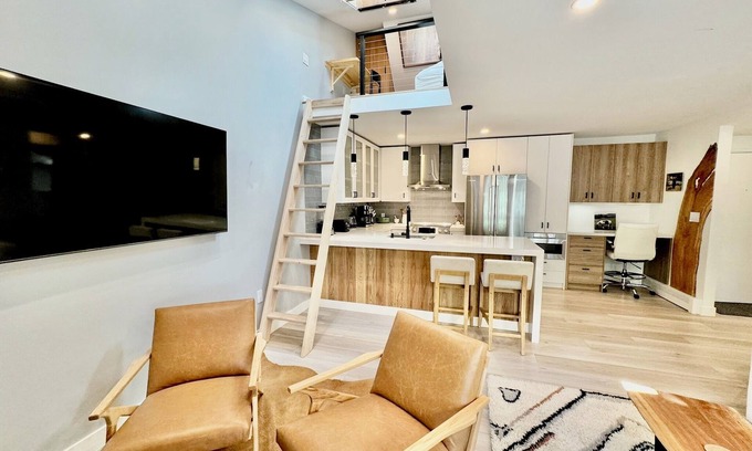 Aspen Apartment | Four Seasons-ish in Aspen