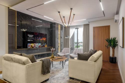 Lekki Phase 1 Apartment | Four Two, Africa Lane