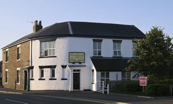 Sowerby Bed & Breakfast | Fourways Guest House