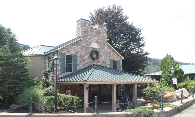 Foxburg Hotel | Foxburg Inn