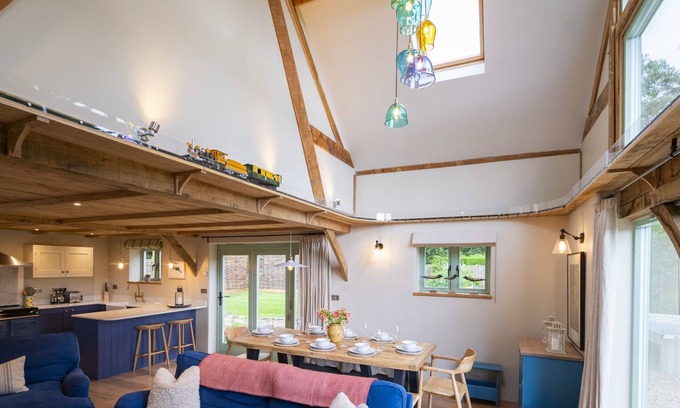 Westlington House | Foxglove Barn - Rural Escape - 3 Bed