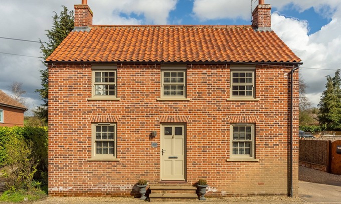 South Creake Apartment | Foxhill House, South Creake, Norfolk
